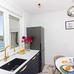 Sea View Mia Just Renovated