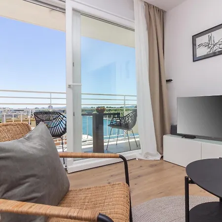 Sea View Mia Just Renovated * Zara