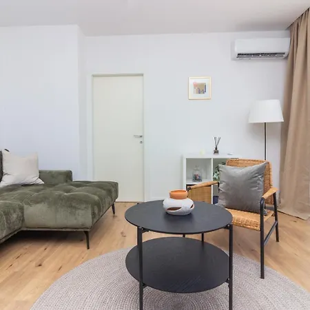 Daire Sea View Mia Just Renovated *