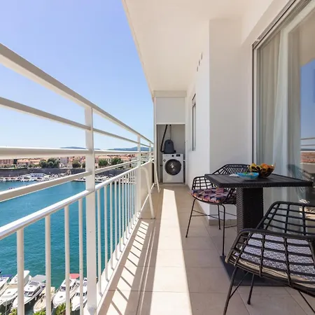 Daire Sea View Mia Just Renovated