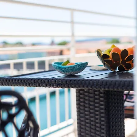 Sea View Mia Just Renovated *