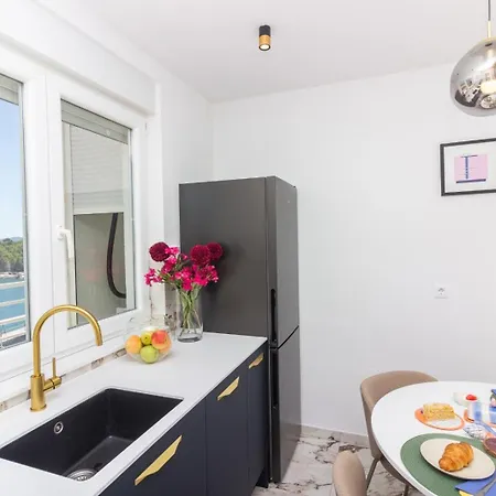 Sea View Mia Just Renovated